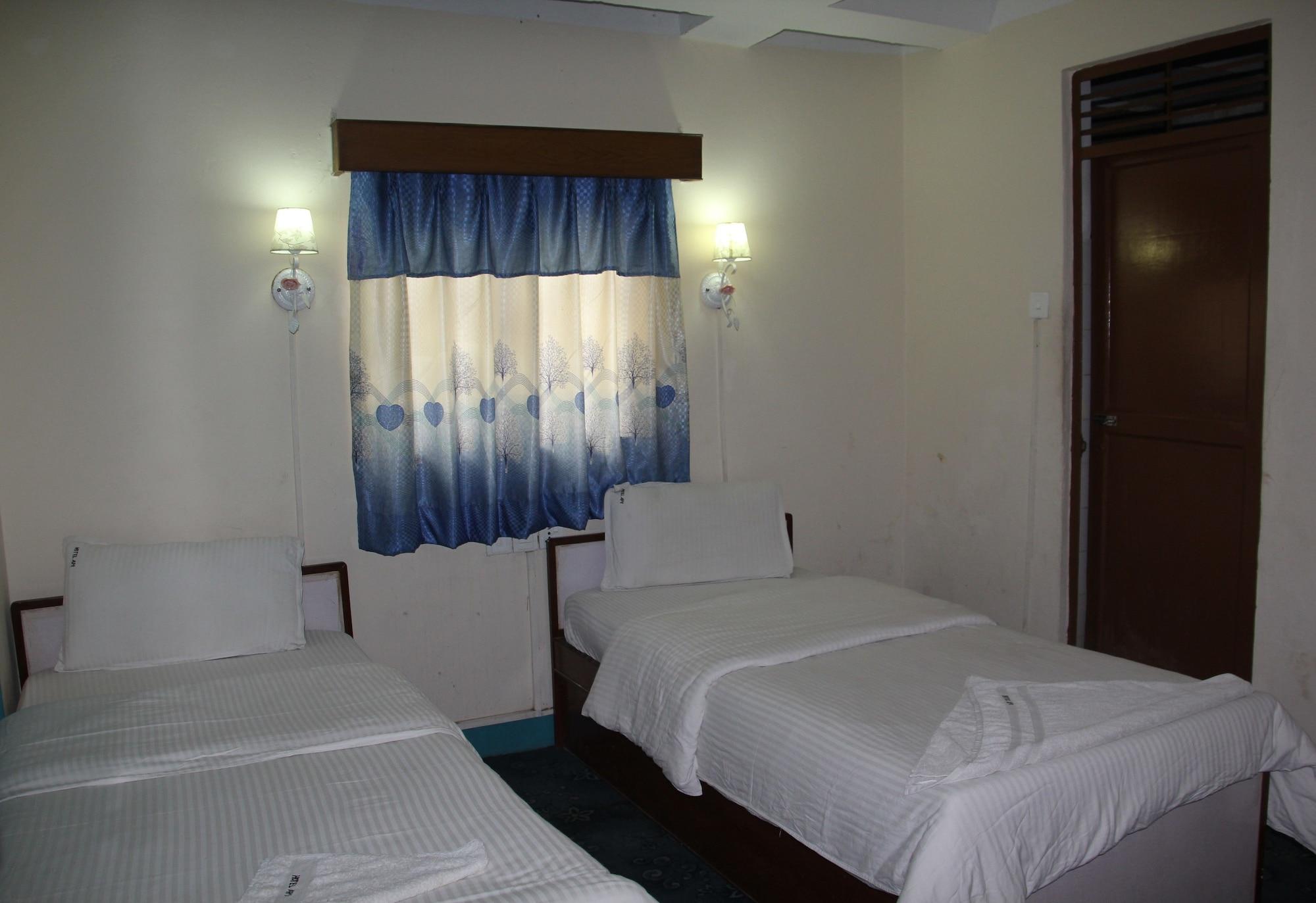 Hotel Api Kathmandu Bagian luar foto