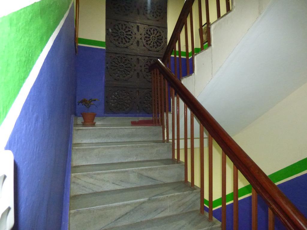 Hotel Api Kathmandu Bagian luar foto