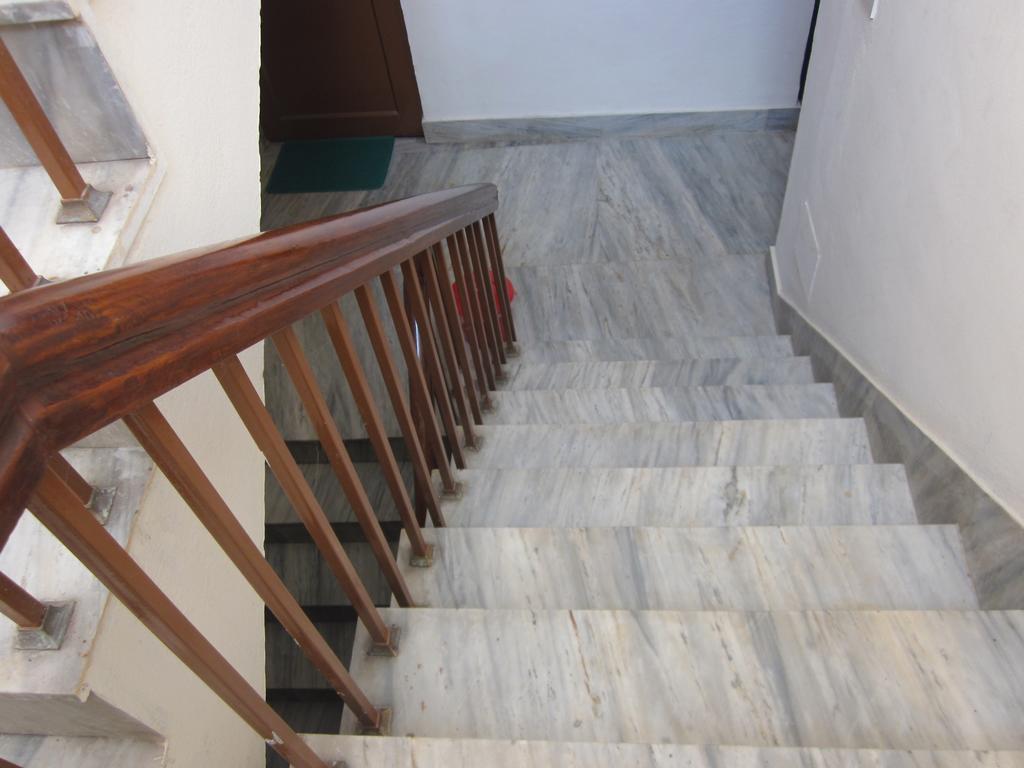 Hotel Api Kathmandu Bagian luar foto